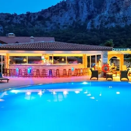 Turay Hotel 3*
